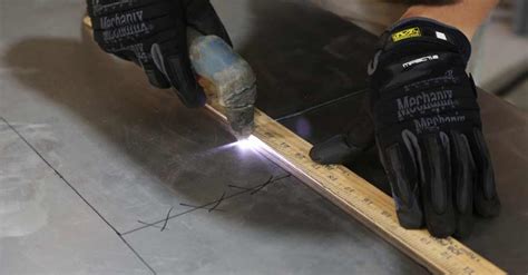 cutting sheet metal using table saw